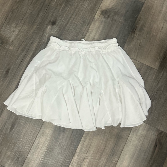 Junior Girls Size Small Boutique White Pleated Skirt $15 - Picture 3 of 5